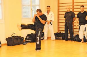 Cinture nere kick boxing, karate, krav maga 12